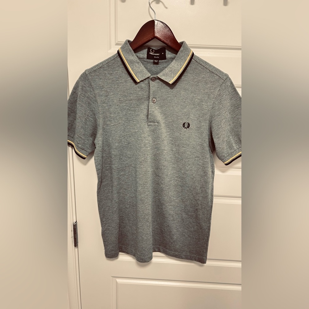 Fred Perry Polo Shirt Men’s Medium Slim Fit Gray 100% Cotton Laurel Logo